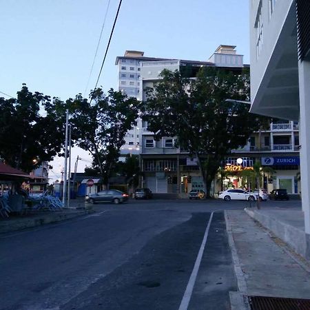 Js&K Homestay Kuala Terengganu Extérieur photo
